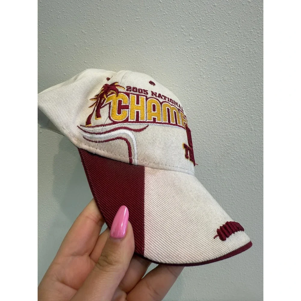 USC Trojans 2005 National Champions Hat Stadium Collection Orange Bowl Cap Cream